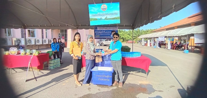ไฟล์แนบ การประปาส่วนภูมิภาคสาขาคลองท่อมมอบน้ำดื่มบรรจุขวดตราสัญลักษณ์ กปภ.