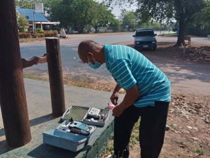 ไฟล์แนบ กปภ.สาขาพนมทวน ตรวจสอบคุณภาพน้ำเพื่อสร้างความเชื่อมั่นในด้านคุณภาพน้ำ รวมถึงดูแล ทำความสะอาด แท่นน้ำประปาดื่มได้