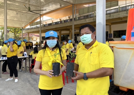 ไฟล์แนบ กปภ.สาขาขลุง มอบน้ำดื่มบรรจุขวดตราสัญลักษณ์ กปภ.ในกิจกรรมจิตอาสา
