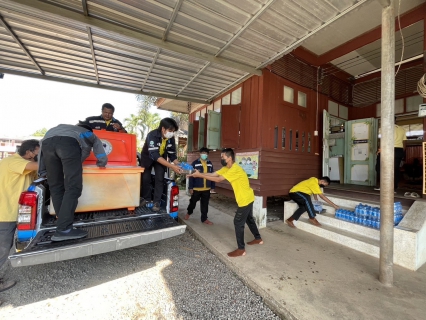 ไฟล์แนบ กปภ.สาขาขลุง มอบน้ำดื่มบรรจุขวดตราสัญลักษณ์ กปภ.ในกิจกรรมจิตอาสา