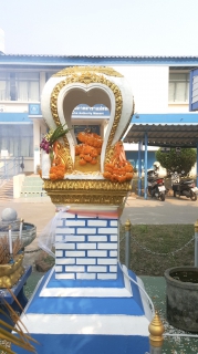 ไฟล์แนบ การประปาส่วนภูมิภาคสาขาแม่สอด จัดพิธีไหว้สักการะบูชาพระแม่ธรณี และพระภูมิเจ้าที่ เนื่องในวันคล้ายวันสถาปนา กปภ.ครบ 44 ปี