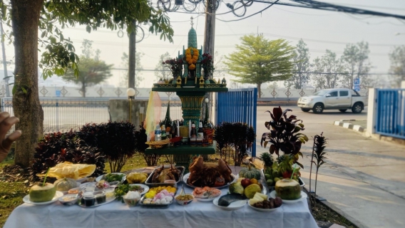 ไฟล์แนบ การประปาส่วนภูมิภาคสาขาแม่สอด จัดพิธีไหว้สักการะบูชาพระแม่ธรณี และพระภูมิเจ้าที่ เนื่องในวันคล้ายวันสถาปนา กปภ.ครบ 44 ปี