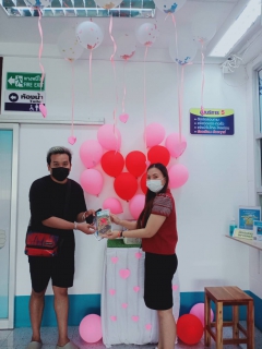 ไฟล์แนบ การประปาส่วนภูมิภาคสาขาน่าน จัดกิจกรรมหัวใจสีฟ้าบอกรักลูกค้า Happy Valentine's Day  ในระหว่างวันที่ 14-28 กุมภาพันธ์ 2566 นำโดยนายเฉลิมชัย สิงห์ศรี ผจก.กปภ.สาขาน่าน พร้อมด้วยหัวหน้างาน พนักงานและลูกจ
