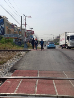 ไฟล์แนบ กปภ.สาขาอ้อมน้อย ร่วมกับ กรจ.กปภ.ข.3 สำรวจงานวางท่อ เพื่อเสริมแรงดันการจ่ายน้ำ