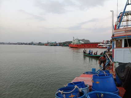 ไฟล์แนบ การประปาส่วนภูมิภาคสาขากาญจนดิษฐ์ดำเนินการซ่อมท่อในคลองดอนสัก เพื่อผู้ใช้น้ำบ้านฝ่ายท่า ดอนสัก อำเภอดอนสัก จังหวัดสุราษฎร์ธานี