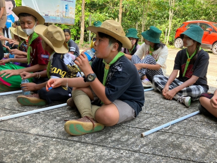 ไฟล์แนบ การประปาส่วนภูมิภาคสาขากาญจนดิษฐ์ ร่วมกับสถานศึกษาในสังกัดอำภอดอนสัก จัดกิจกรรมฐานความรู้ให้กับลูกเสือ เนตรนารี โรงเรียนในอำเภอดอนสักจำนวน 7 โรงเรียน