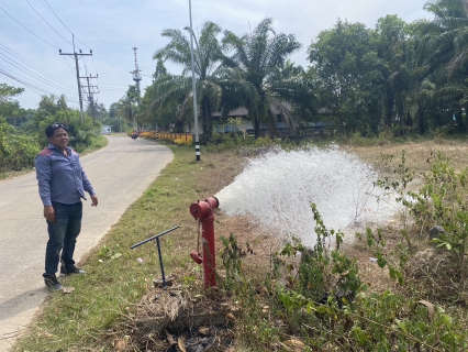 ไฟล์แนบ การประปาส่วนภูมิภาคสาขากระบี่ ดำเนินการตามแผนงานบริการและควบคุมน้ำสูญเสีย โบล์วน้ำเพื่อระบายตะกอนในเส้นท่อ บริเวณ หมู่บ้านสินทวีทรัพย์ ตำบลไสยไทย อำเภอเมืองกระบี่ จังหวัดกระบี่