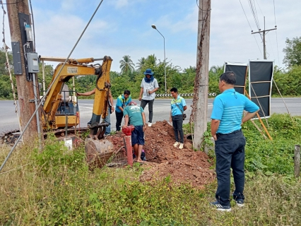 ไฟล์แนบ การประปาส่วนภูมิภาคสาขากาญจนดิษฐ์ ดำเนินการแก้ไขปัญหาเรื่องน้ำไหลอ่อนหรือไม่ไหลบริเวณตำบลท่าทองใหม่   โดยการนำน้ำจากสถานีผลิตน้ำวิภาวดีเข้ามาช่วยเพิ่มแรงดัน