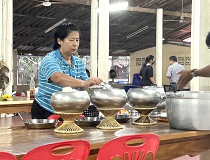 ไฟล์แนบ กปภ.สาขาขลุง เข้าร่วมกิจกรรมเข้าวัดทำบุญวันธรรมสวนะ (วันพระ) ณ วัดช้างข้าม ตำบลซึ้ง อำเภอขลุง จังหวัดจันทบุรี