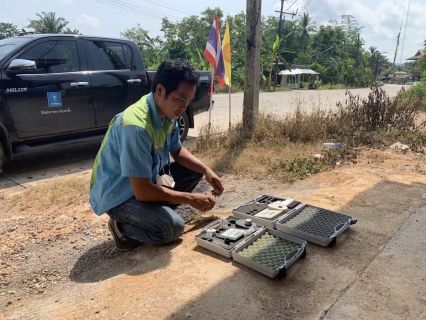 ไฟล์แนบ การประปาส่วนภูมิภาคสาขาอ่าวลึก ออกพื้นที่ตรวจสอบคุณภาพน้ำประปา ตรวจวัดค่าคลอรีน ค่าความขุ่นในน้ำประปา