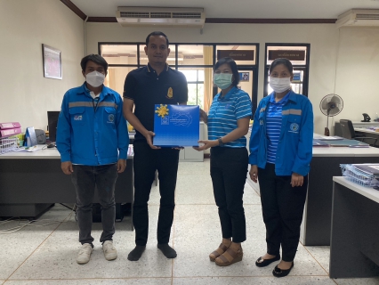 ไฟล์แนบ กปภ.สาขาคลองท่อมลงพื้นที่พบปะลูกค้ารายใหญ่ภายใต้กิจกรรมมุ่งมั่นเพื่อปวงชน เติมใจให้กันครั้งที่ 4/2566