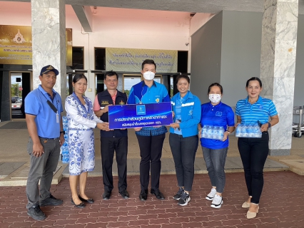 ไฟล์แนบ การประปาส่วนภูมิภาคสาขาท่าแซะ สนับสนุนน้ำดื่มบรรจุขวดตราสัญลักษณ์กปภ. เพื่อร่วมสนับสนุนน้ำดื่มให้กับหน่วยปฏิบัติภารกิจการทำฝนหลวง