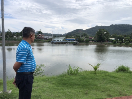 ไฟล์แนบ นายประทีป กุศลวัฒนะ ผู้อำนวยการการประปาส่วนภูมิภาคเขต 4 ลงพื้นที่ตรวจสอบสภาวะน้ำดิบ ณ ขุมเหมืองสรรพสามิต