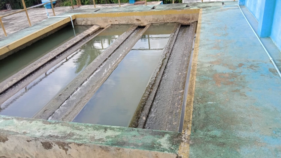 ไฟล์แนบ การประปาส่วนภูมิภาคสาขาคลองท่อมดำเนินการล้างถังตกตะกอน โรงกรองน้ำคลองท่อม 