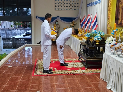 ไฟล์แนบ กปภ.สาขาเขาชัยสน ร่วมพิธีทำบุญตักบาตรและถวายเครื่องราชสักการะและวางพานพุ่ม และพิธีจุดเทียนถวายพระพรชัยมงคล เฉลิมพระเกียรติ สมเด็จพระนางเจ้าสิริกิติ์ พระบรมราชินีนาถ พระบรมราชชนนีพันปีหลวง เนื่องในโอกาสมหามงคลเฉลิมพระชนมพรรษา 12 สิงหาคม 2566