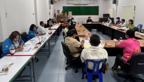 ไฟล์แนบ กปภ.สาขาขอนแก่น (พ) ร่วมประชุมหารือติดตามแนวทางการช่วยเหลือกรณีหมู่บ้านมั่นคงเหล่าเกวียนหักขอทะเบียนบ้านและกรณีแนวทางการขอใช้น้ำประปา