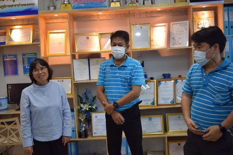 ไฟล์แนบ กปภ.สาขากำแพงเพชร จัดเต็มทำป้ายไฟต้อนรับ รองผู้ว่าการ (ปฏิบัติการ1) สร้างสีสัน รอยยิ้ม บรรยากาศอบอุ่น  