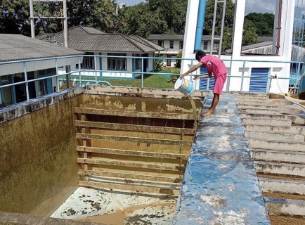 ไฟล์แนบ กปภ.สาขาขลุง ดำเนินการตามแผนงานโครงการจัดการน้ำสะอาด (Water Safety Plan : WSP) ร่วมกันล้างถังตกตะกอน ประจำเดือนกันยายน 2566