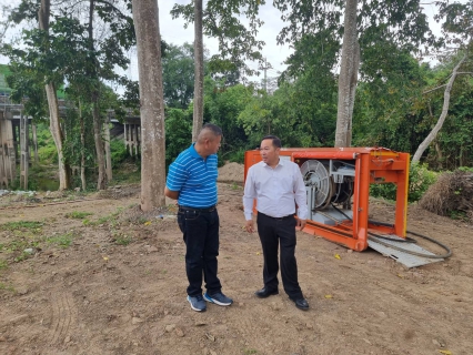 ไฟล์แนบ ผจก.กปภ.สาขาบางสะพาน  ต้อนรับนายไพฑูรย์ เก่งการช่าง ผอ.สนทช.ภาค 2 ลงพื้นที่ดูแหล่งน้ำดิบอ่างเก็บน้ำช้างแรกและจุดติดตั้งเครื่องสูบน้ำระยะไกล จาก ปภ.เขต 4 ประจวบคีรีขันธ์ เพื่อแก้ไขปัญหาขาดแคลนน้ำดิบ(ภัยแล้ง)