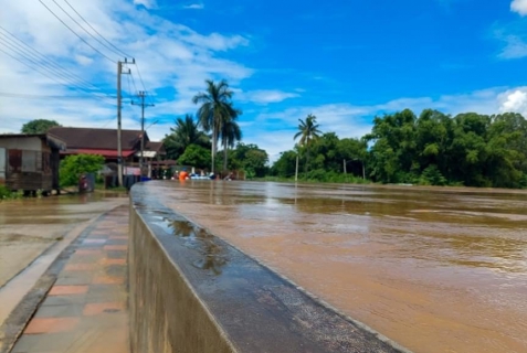 ไฟล์แนบ ผู้ว่าการ กปภ. สั่งด่วน! ช่วยเหลือประชาชน  ห่วงน้ำท่วมหนักหลายพื้นที่ 