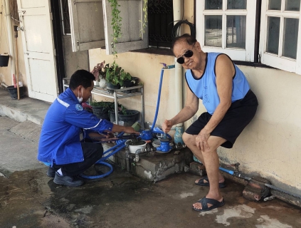 ไฟล์แนบ ให้ภาพบอกเรื่องราวความประทับใจ  มิสเตอร์ประปากำแพงเพชร แก้ไขประตูน้ำรั่ว