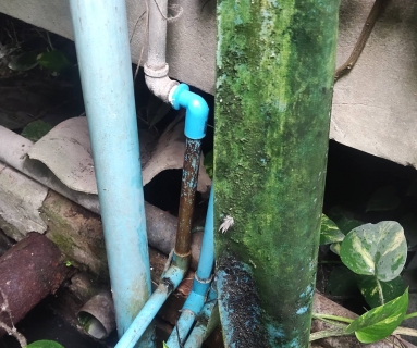 ไฟล์แนบ มิสเตอร์ประปากำแพงเพชร ลงพื้นที่ตรวจสอบค่าน้ำสูงพร้อมให้คำแนะนำ
