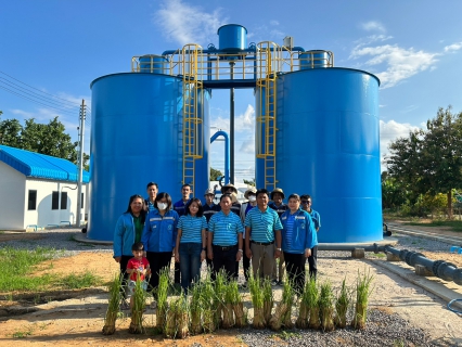 ไฟล์แนบ การประปาส่วนภูมิภาคสาขาปราณบุรี  ดำเนินการปลูกหญ้าแฝก เพื่อป้องกันการพังทลายของคันกั้นดิน และอนุรักษ์แหล่งน้ำ ซึ่งเป็นหัวใจในการผลิตน้ำประปา 