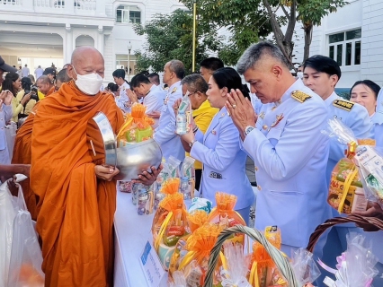 ไฟล์แนบ กปภ.สาขาภูเก็ต ร่วมพิธีทำบุญตักบาตรถวายพระราชกุศล และพิธีวางพวงมาลา เนื่องในวันนวมินทรมหาราช