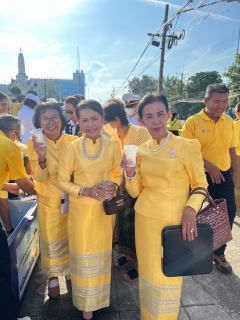 ไฟล์แนบ การประปาส่วนภูมิภาคสาขาชุมพร ร่วมดำเนินกิจกรรม ทำบุญตักบาตรวางพวงมาลา เนื่องในวันนวมินทรมหาราช