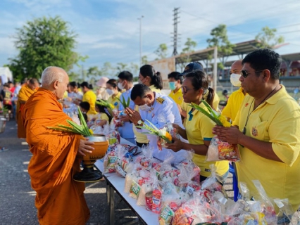 ไฟล์แนบ กปภ.สาขากุยบุรี ร่วมพิธีใส่บาตร และถวายพวงมาลา เนื่องในวันคล้ายวันสวรรคตพระบาทสมเด็จพระบรมชนกาธิเบศร มหาภูมิพลอดุลยเดชมหาราช บรมนาถบพิตร