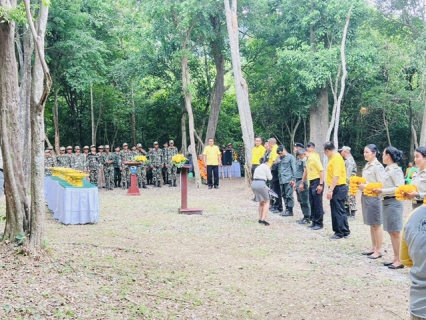 ไฟล์แนบ กปภ.สาขากุยบุรี ร่วมวางดอกไม้สีเหลือง ตอเอกไม้จันทน์หอม เพื่อถวายเป็นพระราชกุศลและน้อมรำลึกถึงพระมหากรุณาธิคุณ พระบาทสมเด็จพระบรมชนกาธิเบศร มหาภูมิพลอดุลยเดชมหาราช บรมนาถบพิตร
