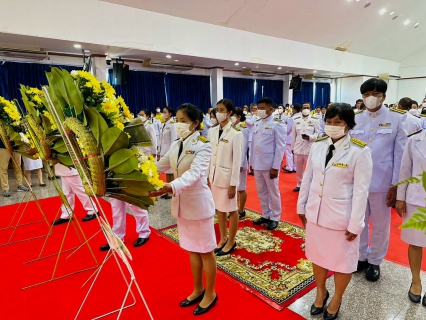 ไฟล์แนบ กปภ.สาขารังสิต(พ) ร่วมพิธีทำบุญตักบาตรถวายพระราชกุศล และวางพวงมาลาเนื่องในวันนวมินทรมหาราช 13 ตุลาคม 2566 เพื่อน้อมรำลึกถึงพระมหากรุณาธิคุณในพระบาทสมเด็จพระบรมชนกาธิเบศร มหาภูมิพลอดุลยเดชมหาราช บรมนาถบพิตร