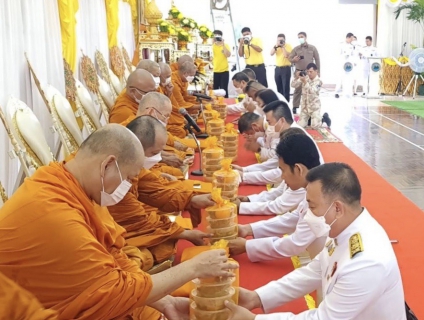 ไฟล์แนบ กปภ.สาขาขลุง เข้าร่วมพิธีทำบุญถวายพระราชกุศล และร่วมพิธีวางพวงมาลาเพื่อน้อมรำลึกในพระมหากรุณาธิคุณ เนื่องในวันนวมินทรมหาราช 13 ตุลาคม 2566