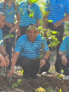 ไฟล์แนบ การประปาส่วนภูมิภาคสาขาชุมพรร่วมปลูกต้นไม้ เนื่องในวันรักต้นไม้ประจำปี พ.ศ.2566