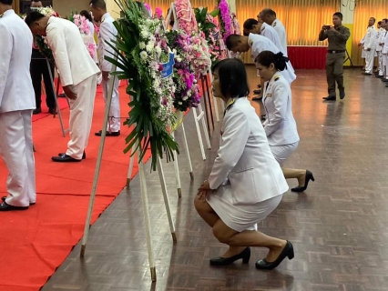 ไฟล์แนบ การประปาส่วนภูมิภาคสาขาคลองท่อม เข้าร่วมกิจกรรมน้อมรำลึกในพระมหากรุณาธิคุณ เนื่องในวันคล้ายวันสวรรคต พระบาทสมเด็จพระจุลจอมเกล้าเจ้าอยู่หัว พระมหากษัตริย์ผู้เป็นที่รักยิ่งของชาวไทย โดยในเวลา 8.30 น.ได้