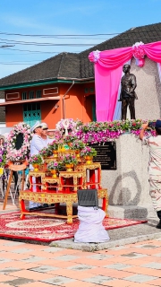 ไฟล์แนบ การประปาส่วนภูมิภาคสาขาตะกั่วป่า ร่วมพิธีวางพวงมาลา เนื่องในวันคล้ายวันสวรรคตพระบาทสมเด็จพระจุลจอมเกล้าเจ้าอยู่หัว 23 ตุลาคม 2566
