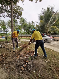 ไฟล์แนบ กปภ.สาขานราธิวาส ร่วมกิจกรรมจิตอาสาบำเพ็ญสาธารณประโยชน์ เนื่องในวันคล้ายวันสวรรคตพระบาทสมเด็จพระจุลจอมเกล้าเจ้าอยู่หัว