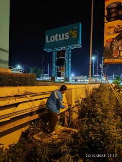 ไฟล์แนบ กปภ.สาขาสงขลา ออกปฏิบัติการหาน้ำสญเสียเชิงรุก โดยตรวจสอบตำแหน่งประตูน้ำตัดตอนและทำ Step Test พื้นที่ DMA 01-02 (ม.ราชภัฎสงขลา) ต.เขารูปช้าง อ.เมือง จ.สงขลา