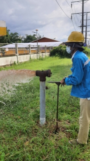 ไฟล์แนบ กปภ.สาขาพังงา ลงพื้นที่ระบายตะกอนในเส้นท่อ 