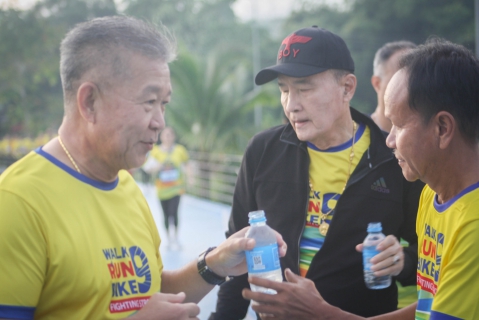 ไฟล์แนบ กปภ.สาขาตราด ร่วมสนับสนุนน้ำดื่มบรรจุขวดตราสัญลักษณ์ กปภ. และเข้าร่วมโครงการ แสงนำใจ ไทยทั้งชาติ เดิน วิ่ง ปั่น ป้องกันอัมพาต ครั้งที่ 9 เฉลิมพระเกียรติ จังหวัดตราด