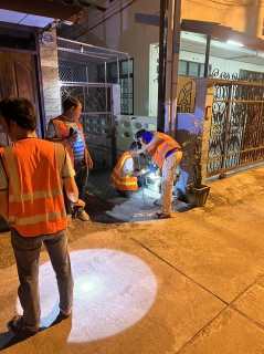 ไฟล์แนบ ร่วมด้วยช่วยกันลดน้ำสูญเสีย กปภ.สาขากำแพงเพชร ออกสำรวจหาท่อแตกรั่ว