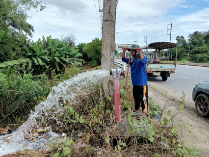 ไฟล์แนบ กปภ.สาขาคลองท่อม นำทีมลงพื้นที่ดำเนินการเปิดล้างระบายตะกอนในเส้นท่อจ่ายน้ำ (Blow off) ผ่านหัวดับเพลิง 
