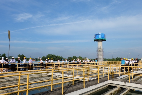 ไฟล์แนบ กปภ.สาขาสุราษฎร์ธานี (ชั้นพิเศษ) ต้อนรับนักศึกษาจากมหาวิทยาลัยวลัยลักษณ์ ในการศึกษาดูงานระบบผลิต ณ สถานีผลิตน้ำบ้านนาทราย