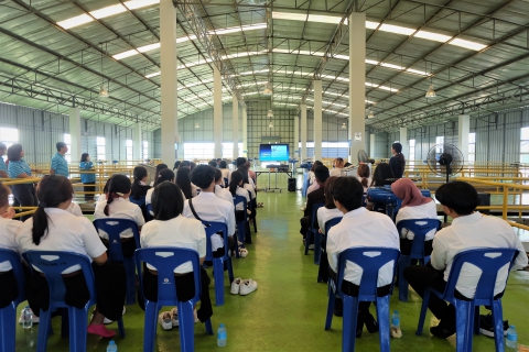 ไฟล์แนบ กปภ.สาขาสุราษฎร์ธานี (ชั้นพิเศษ) ต้อนรับนักศึกษาจากมหาวิทยาลัยวลัยลักษณ์ ในการศึกษาดูงานระบบผลิต ณ สถานีผลิตน้ำบ้านนาทราย