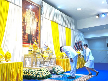 ไฟล์แนบ กปภ.สาขาบางปะกง ร่วมพิธีวางพานพุ่มฯ ในวันคล้ายวันพระบรมราชสมภพ ร.9 