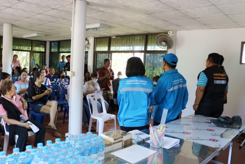 ไฟล์แนบ กปภ.สาขาปทุมธานี เดินหน้าบริการเชิงรุกตามโครงการ PWA Always-on พร้อมดำเนิน "โครงการ มุ่ง มั่น เพื่อปวงชน เติมใจให้กัน" ในพื้นที่ ม.1 ต.สวนพริกไทย อ.มืองปทุมธานี จ.ปทุมธานี