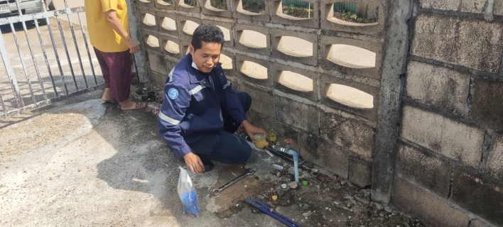 ไฟล์แนบ ชาวกำแพงเพชร ชื่นชมมิสเตอร์ประปา บริการดี เร็วทันใจ ยืนหยัดในคุณภาพ ลั่น !! ขอให้รักษามาตรฐานการให้บริการที่ดีแบบนี้เพื่อคนกำแพงเพชร 