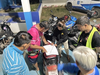 ไฟล์แนบ กปภ.สาขาขลุง เดินหน้าลดน้ำสูญเสีย ออกสำรวจหาท่อรั่วในพื้นที่ตามแผน (ทำ STEP TEST / หาท่อแตกรั่ว) พื้นที่จ่ายน้ำ DMA01-2 บริเวณตลาดขลุง อ.ขลุง จ.จันทบุรี