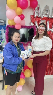 ไฟล์แนบ กปภ.สาขากำแพงเพชร จัดกิจกรรม Soft Power กปภ. ช่วยกันลดโลกร้อนชวนลูกค้าเซลฟี่สิ่งที่สื่อถึง กปภ. แล้วติดแฮทแท็ก หลงรัก กปภ. รับกระบอกน้ำสุดน่ารักเป็นของขวัญปีใหม่ 