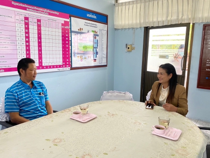 ไฟล์แนบ การประปาส่วนภูมิภาคสาขาไชยา ลงพื้นที่ พบปะพูดคุยกับผู้ใช้น้ำรายใหญ่ ภายใต้กิจกรรมมุ่งมั่นเพื่อปวงชน เติมใจให้กัน ในพื้นที่ อำเภอ ไชยา จำนวน 3 ราย พร้อมมอบของที่ระลึกสวัสดีปีใหม่
